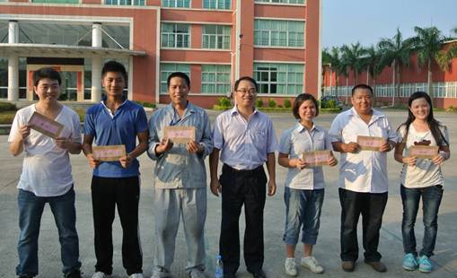 【煒林納動態(tài)】接力跑比賽和拔河比賽