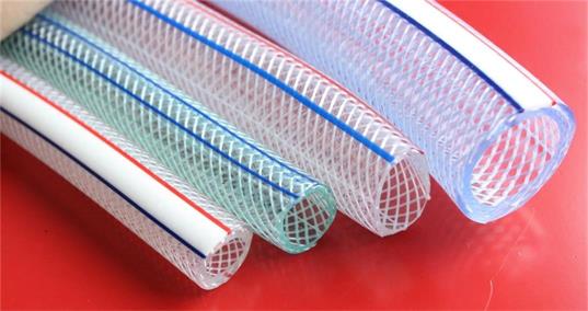 PVC軟管表面有皺紋、焦粒等瑕疵的解決方法——廣東煒林納