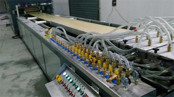 【江蘇】客戶0經驗 用我司pvc發泡穩定劑做木塑發泡墻板3次調試成功2